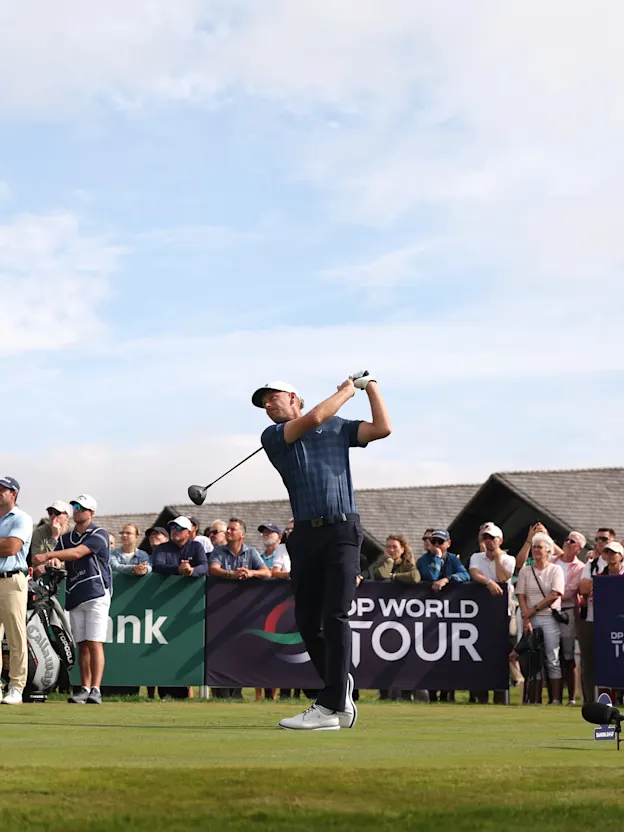 image: WATCH | Marcel Siem slam dunks hole-out eagle